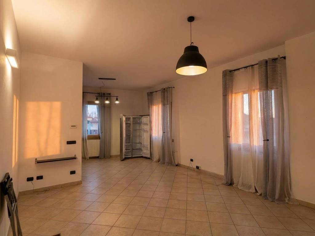 appartamento in vendita a Modena in zona Madonnina / Quattro Ville