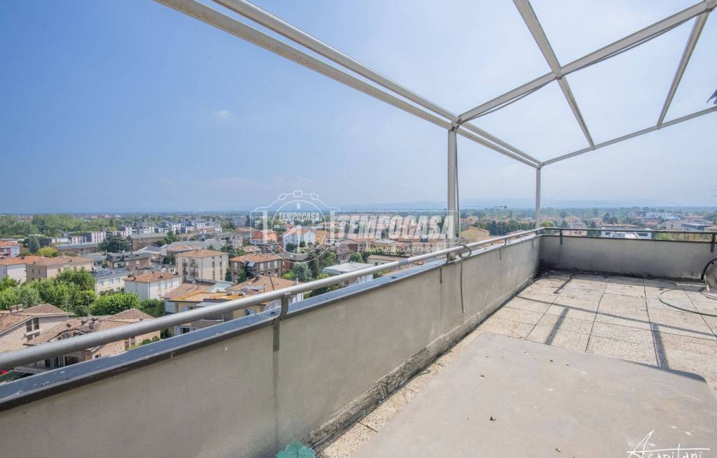 appartamento in vendita a Modena in zona San Faustino