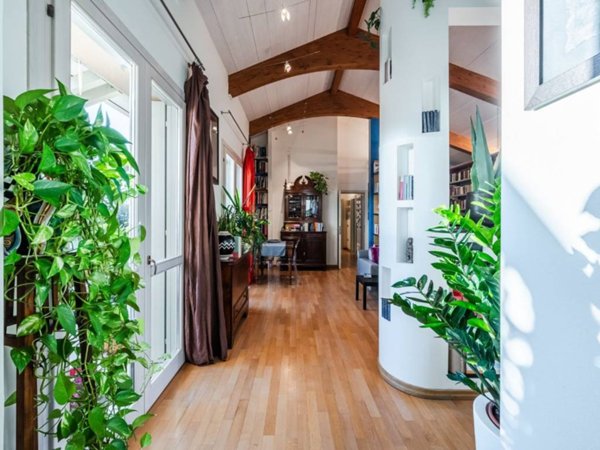 appartamento in vendita a Modena in zona Centro Storico