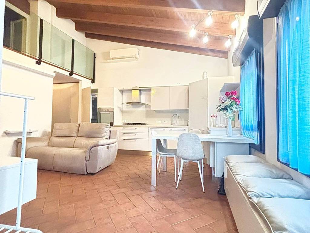 appartamento in vendita a Modena in zona San Faustino