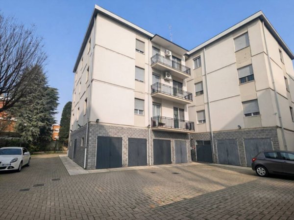 appartamento in vendita a Modena in zona San Lazzaro / Modena Est