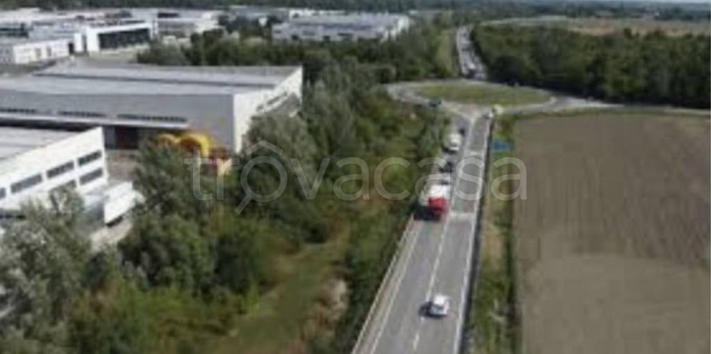 terreno edificabile in vendita a Modena in zona Crocetta