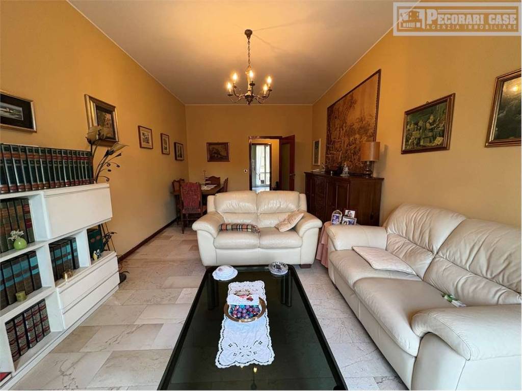 appartamento in vendita a Modena in zona San Lazzaro / Modena Est