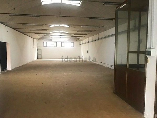 capannone in vendita a Modena in zona San Cataldo