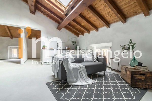 appartamento in vendita a Modena in zona Centro Storico