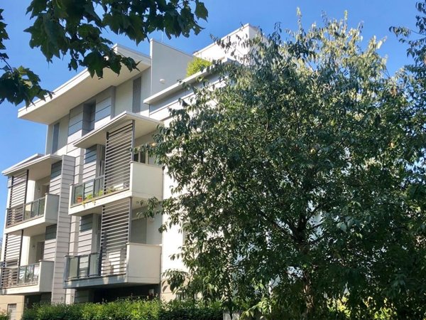 appartamento in vendita a Modena in zona Amendola