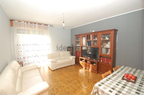 appartamento in vendita a Modena in zona San Lazzaro / Modena Est