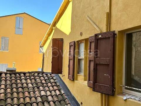 appartamento in vendita a Modena in zona Centro Storico