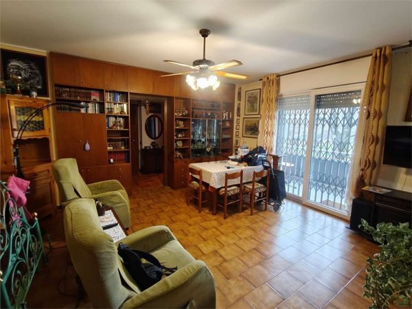 appartamento in vendita a Modena in zona San Lazzaro / Modena Est