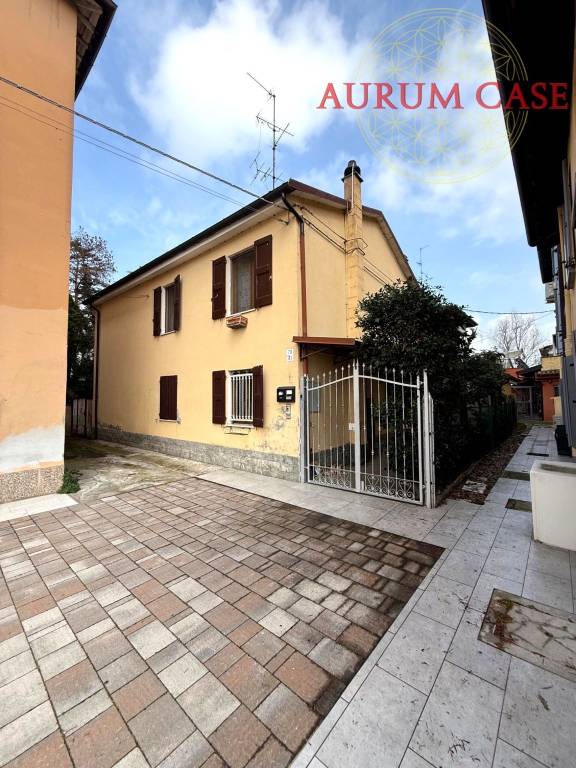 appartamento in vendita a Modena in zona San Cataldo