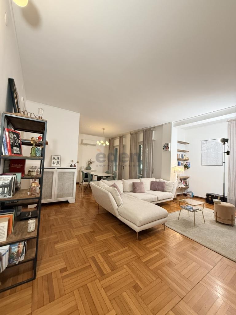 appartamento in vendita a Modena in zona Centro Storico