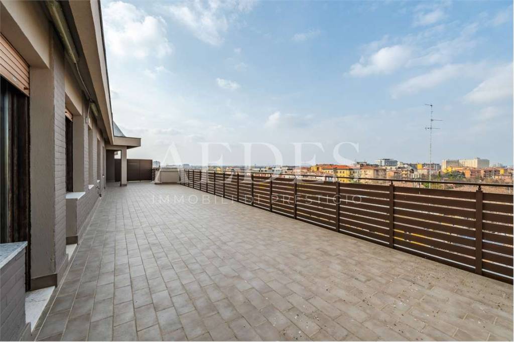 appartamento in vendita a Modena in zona Centro Storico