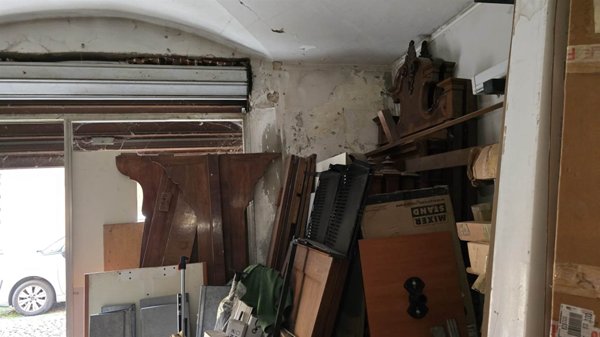 negozio in vendita a Modena in zona Centro Storico