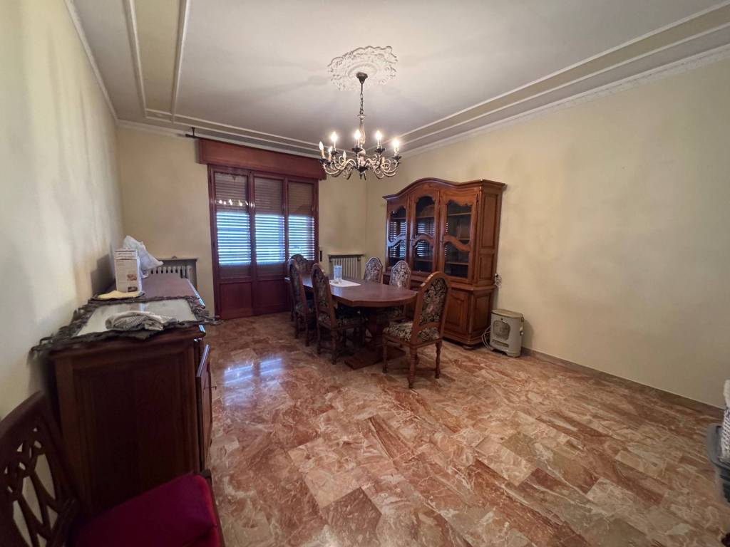 appartamento in vendita a Modena in zona San Faustino