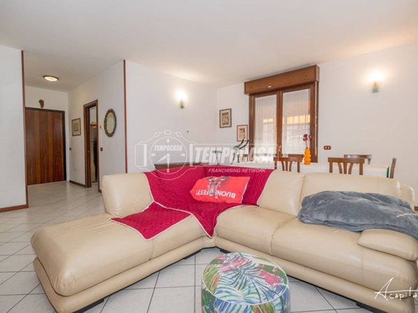 appartamento in vendita a Modena in zona San Lazzaro / Modena Est