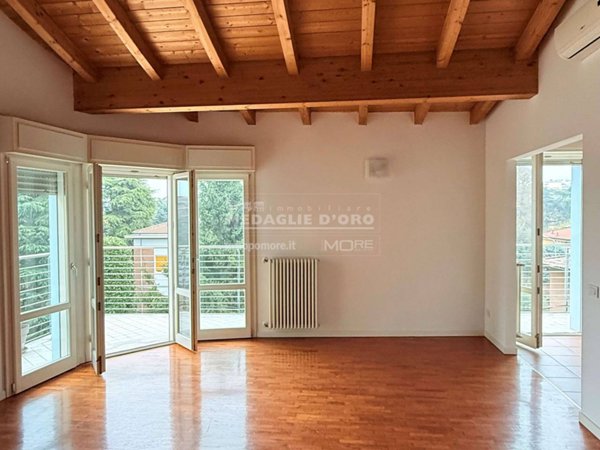 appartamento in vendita a Modena in zona San Lazzaro / Modena Est