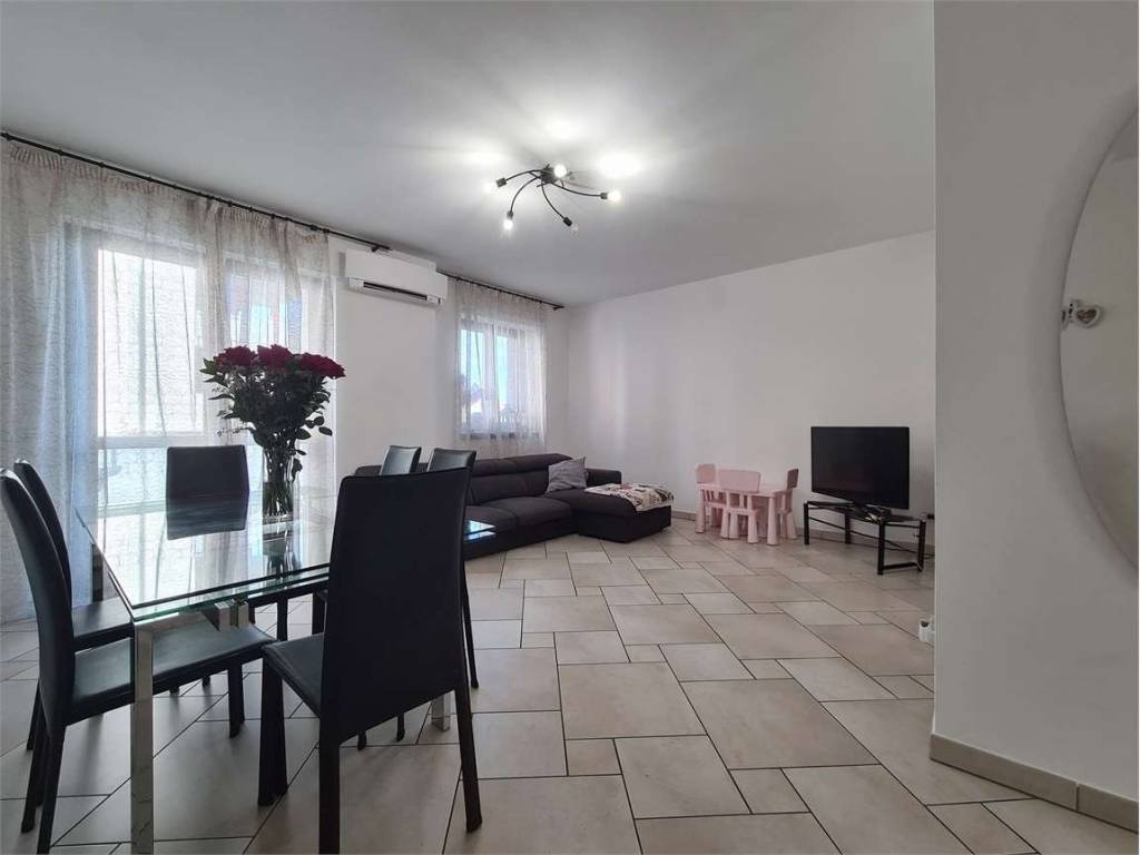 appartamento in vendita a Modena in zona San Lazzaro / Modena Est