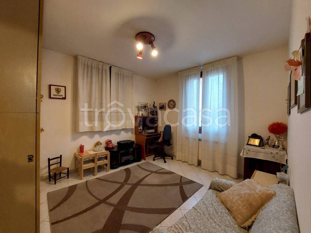 appartamento in vendita a Modena in zona Crocetta