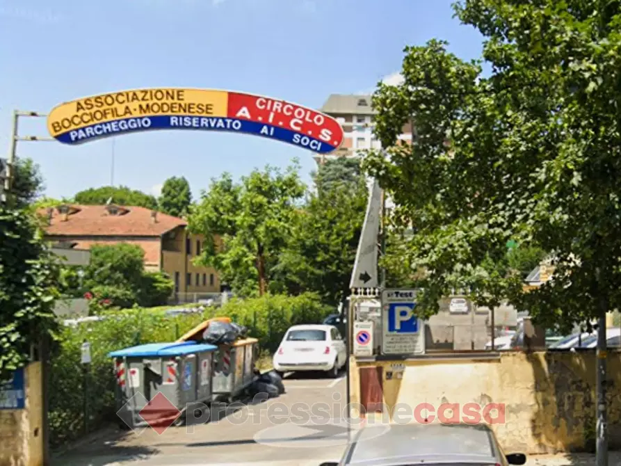 casa indipendente in vendita a Modena