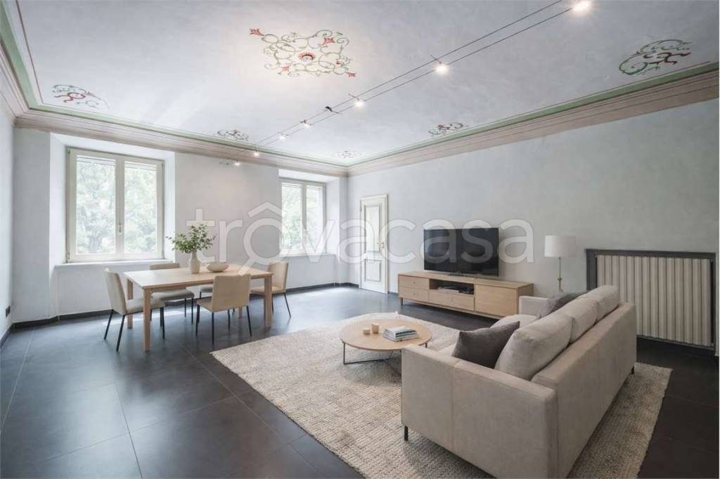 appartamento in vendita a Modena in zona Centro Storico