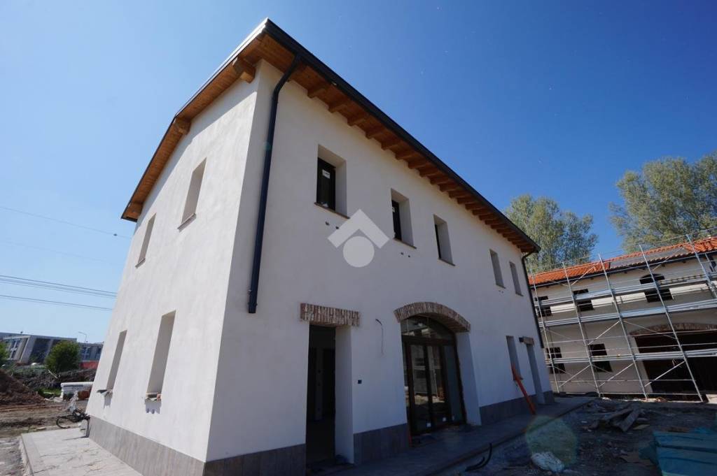 casa indipendente in vendita a Modena in zona Baggiovara