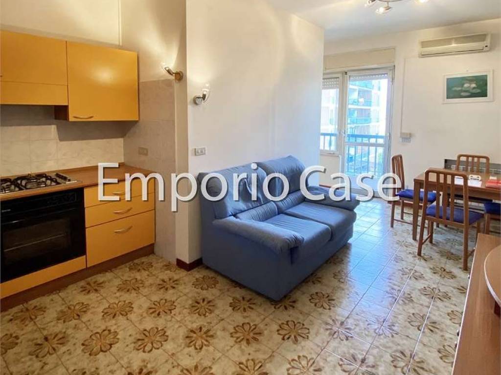 appartamento in vendita a Modena in zona San Lazzaro / Modena Est