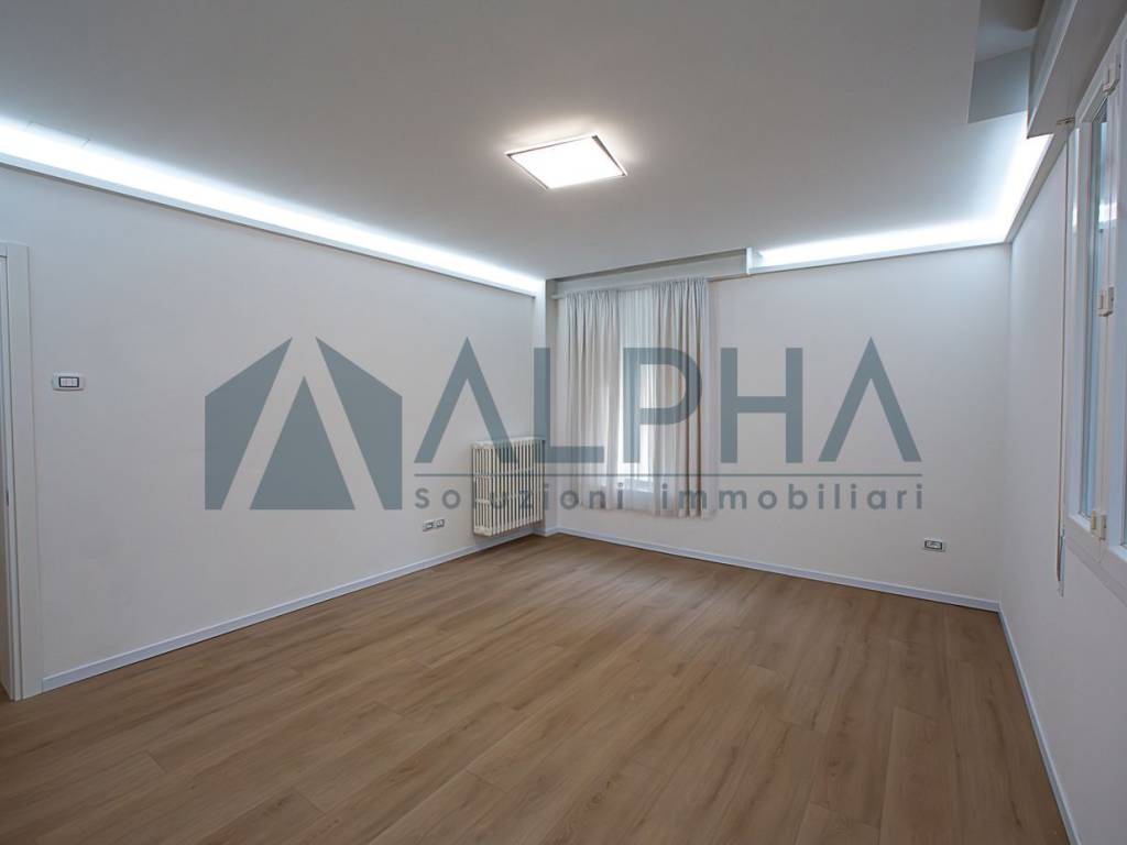 appartamento in vendita a Modena in zona San Lazzaro / Modena Est