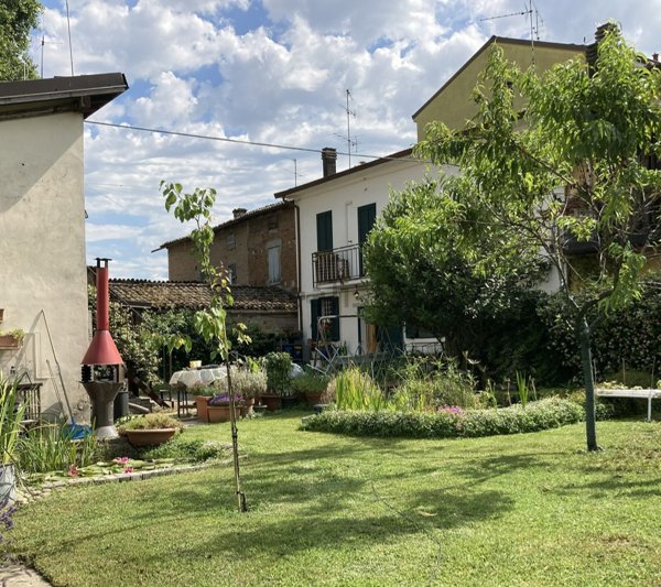 appartamento in vendita a Modena in zona San Faustino