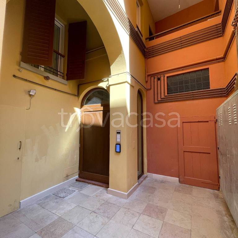 appartamento in vendita a Modena in zona Centro Storico