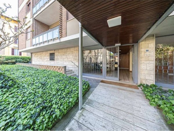 appartamento in vendita a Modena in zona Centro Storico