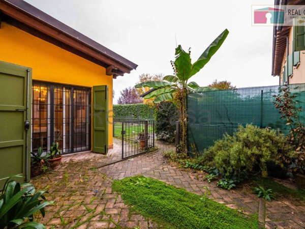 casa indipendente in vendita a Modena in zona Baggiovara