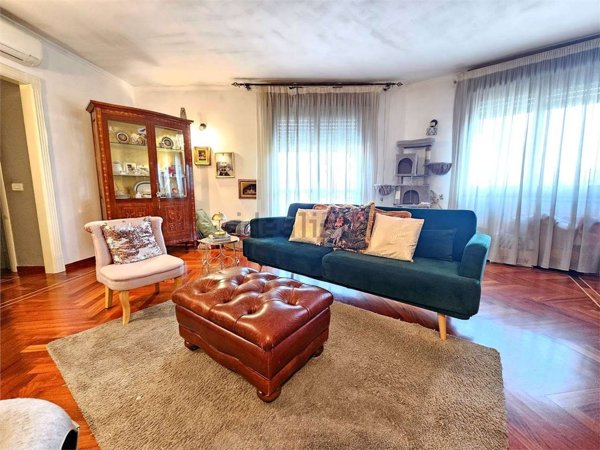 appartamento in vendita a Modena in zona Villanova