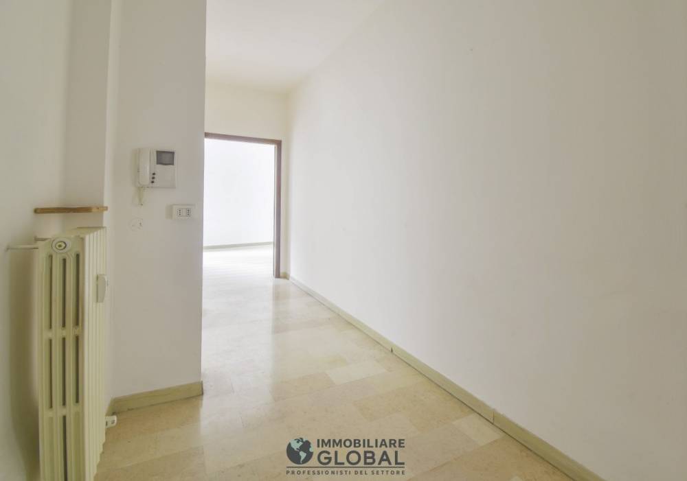 appartamento in vendita a Modena in zona San Faustino