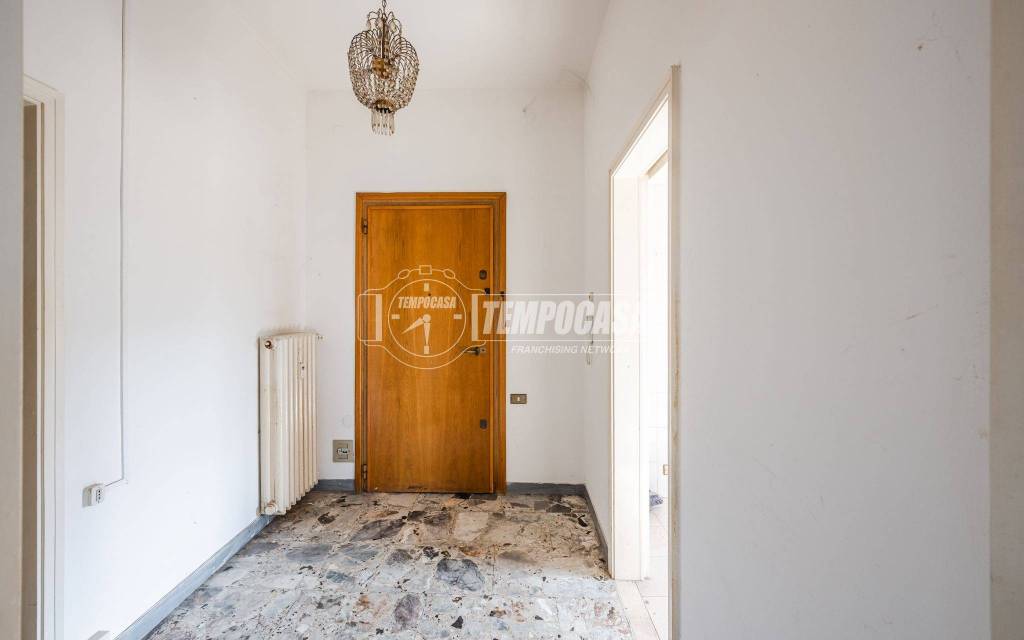 appartamento in vendita a Modena in zona San Faustino