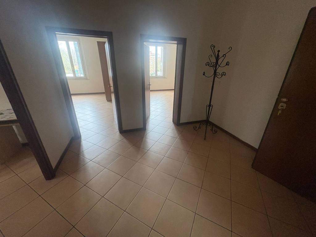 appartamento in vendita a Modena in zona Crocetta