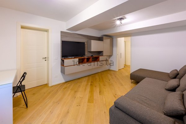 appartamento in vendita a Modena in zona Centro Storico