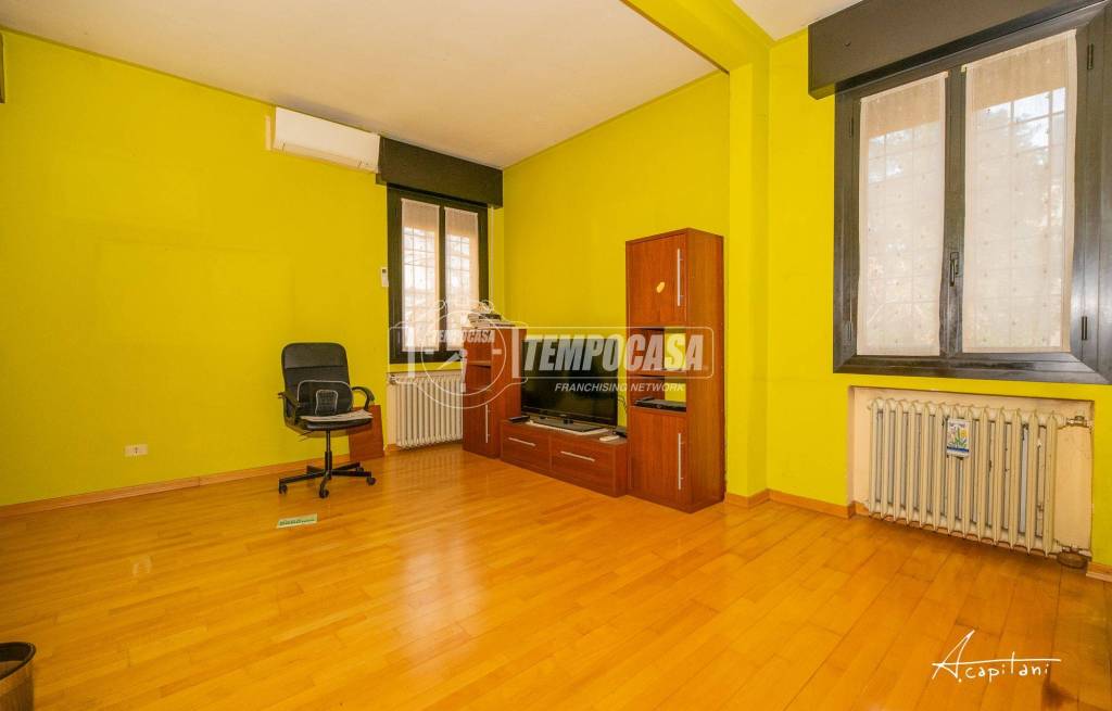 casa indipendente in vendita a Modena in zona Sant'Agnese