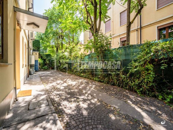 casa indipendente in vendita a Modena in zona Sant'Agnese