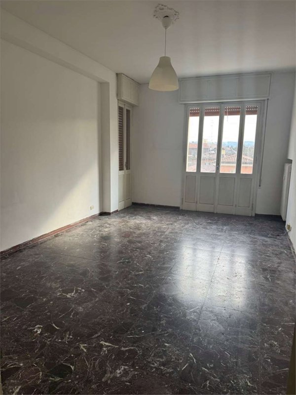 appartamento in vendita a Modena in zona Crocetta