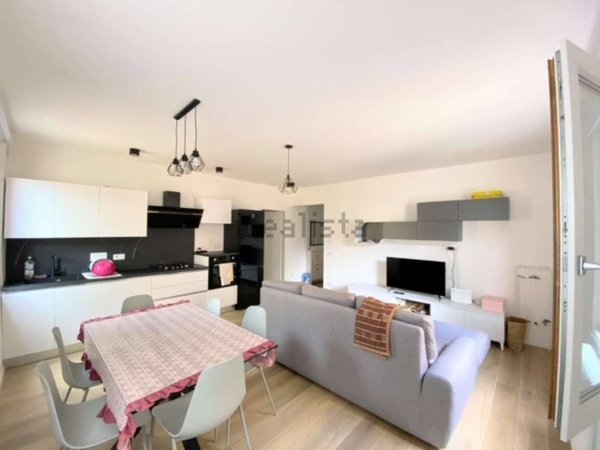 appartamento in vendita a Modena in zona Centro Storico