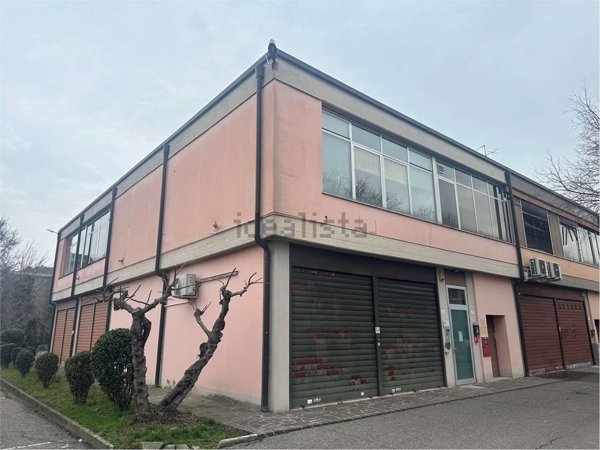 attico in vendita a Modena in zona Madonnina / Quattro Ville