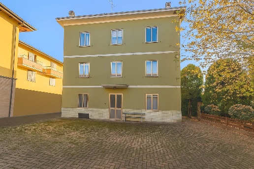 casa indipendente in vendita a Modena in zona Madonnina / Quattro Ville