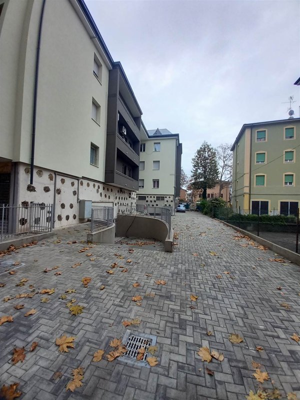 appartamento in vendita a Modena in zona San Faustino