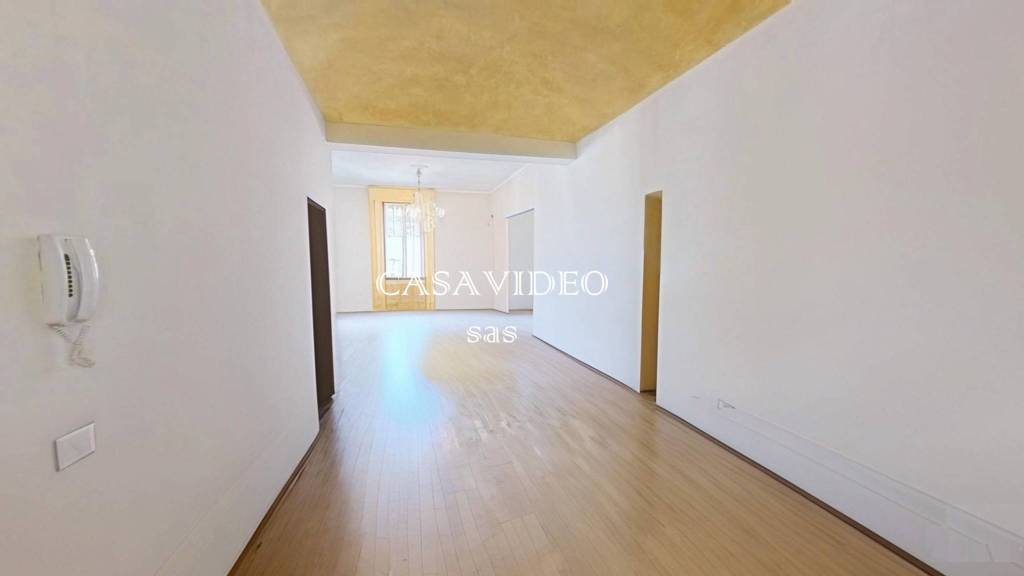 appartamento in vendita a Modena in zona Centro Storico