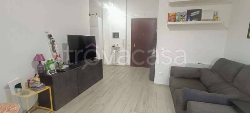 appartamento in vendita a Modena in zona Amendola