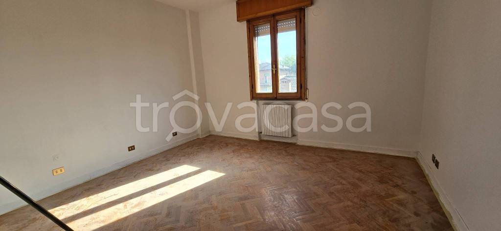 appartamento in vendita a Modena in zona Madonnina / Quattro Ville