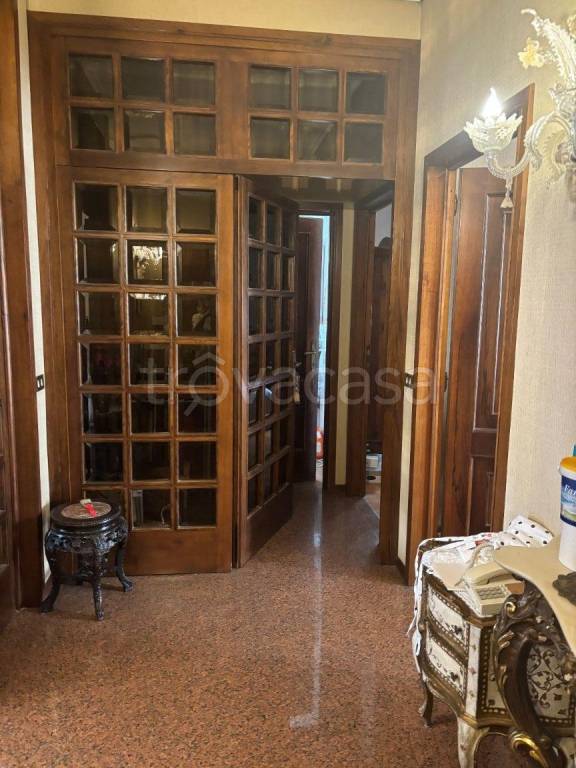 appartamento in vendita a Modena in zona Centro Storico