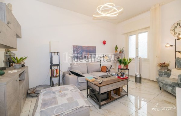 appartamento in vendita a Modena in zona Amendola