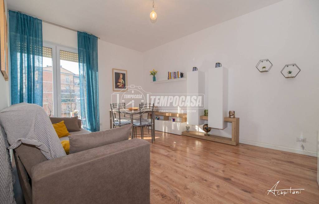 appartamento in vendita a Modena in zona Crocetta