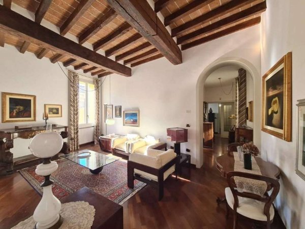 appartamento in vendita a Modena in zona Centro Storico